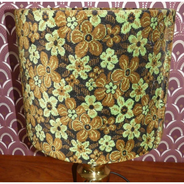 1970s Table Lamp with Luminous Floral Shade in Green Brown, 1070s For Sale - Image 5 of 9