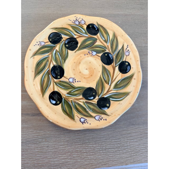Beautiful ceramic trivet with Italian olives. Very Tuscan!
