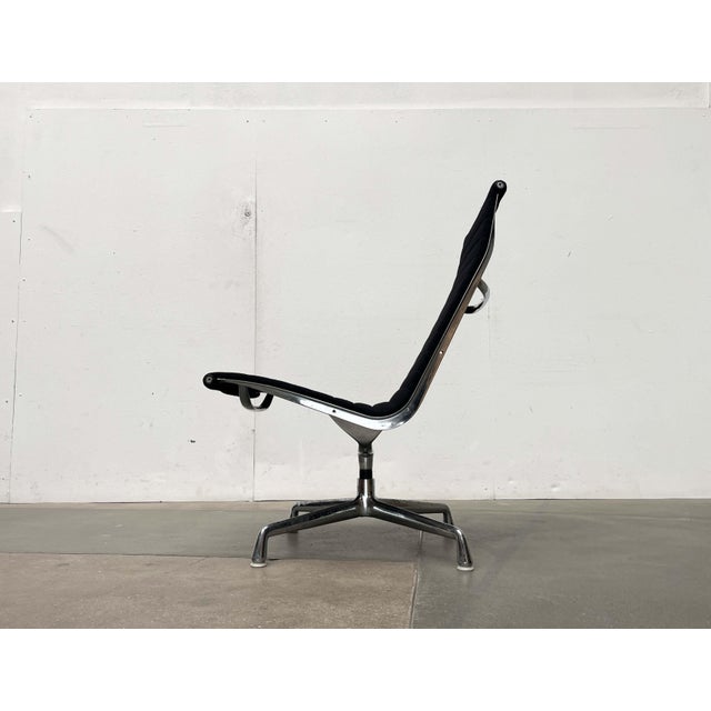 Metal Mid-Century Modern EA 116 Aluminium Swivel Lounge Chairs by Charles & Ray Eames for Herman Miller / Vitra, 1960s, Set of 2 For Sale - Image 7 of 18