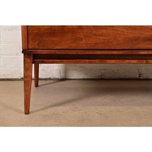Paul McCobb Planner Group Solid Birch Dresser or Chest of Drawers, Newly Refinished For Sale - Image 11 of 15