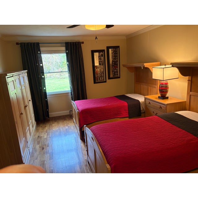 Twin bedroom set in Natural Oak: includes 2 Twin Beds, 1 night stand, 2 single locker and 1 double locker storage cabinets...