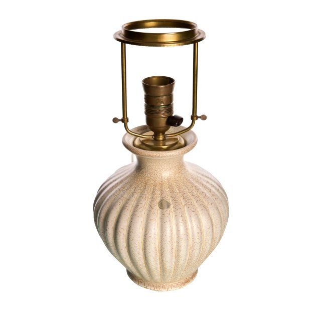 Scandinavian Modern Ceramic Table Lamp by Ewald Dahlskog for Bo Fajans, Sweden, 1930s For Sale - Image 4 of 5