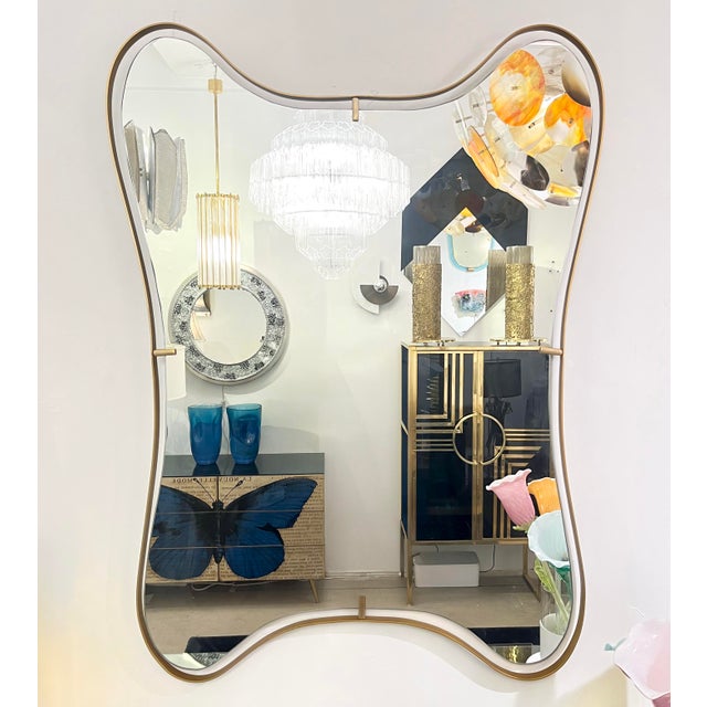 Modern Italian Minimalist Brass Mirror With Organic Floating Curved Frame For Sale - Image 10 of 10