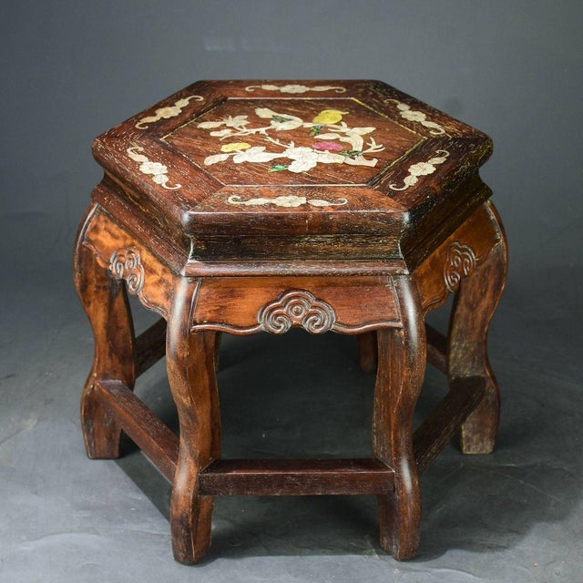 Mid 20th Century Vintage Chinese Huali Rosewood Hexagonal Stool | Mother-of-Pearl Inlaid Bird & Flower Motif For Sale - Image 5 of 9