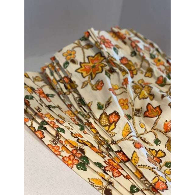 Set of 6, Vintage Lot 70s Groovy Mod Retro Flower Power Jacobean Design HTF Deadstock Curtains Mint For Sale - Image 9 of 9