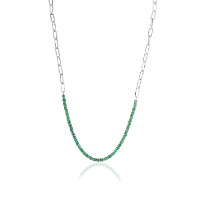 Metal Modern 3.85ct Round Emerald Tennis Necklace With Paperclip Chain in 18k Gold For Sale - Image 7 of 18