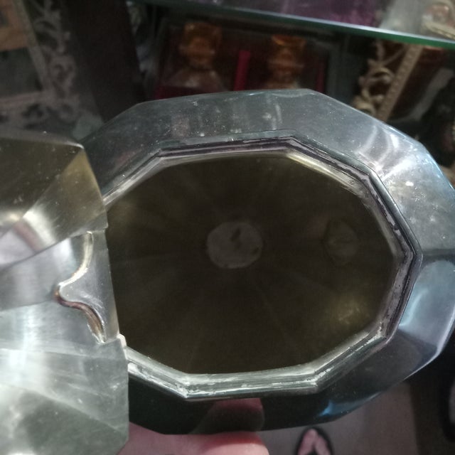 Mid 20th Century Reed & Barton Octagonal Silverplate Coffee Pot No. 3690, Early 20th C. For Sale - Image 5 of 5