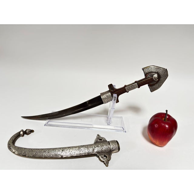Antique Moroccan Berber Khanjar Dagger With Sheath For Sale - Image 9 of 15