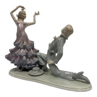 Vintage Capodimonte Style Flamenco Dancers Porcelain Figurine by Germano Cortese For Sale