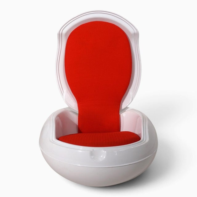 Mid-Century Modern Egg Lounge Chair by Peter Ghyczy Senftenberg for Veb Synthesewerk Schwarzheide, 1970 For Sale - Image 3 of 18