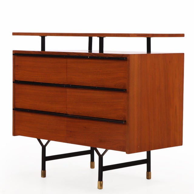 Mid-Century Modern Mid 20th Century Italian MCM Six-Drawer Chest. For Sale - Image 3 of 6