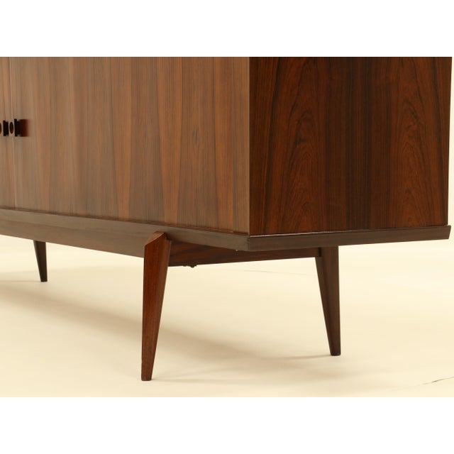 Large Rosewood Sideboard with Tambour Doors by Oswald Vermaercke for V-Form, Belgium, 1960s For Sale - Image 17 of 18