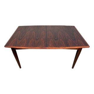Mid-Century Modern Danish Rosewood Expanding Butterfly Leaf Dining Table For Sale