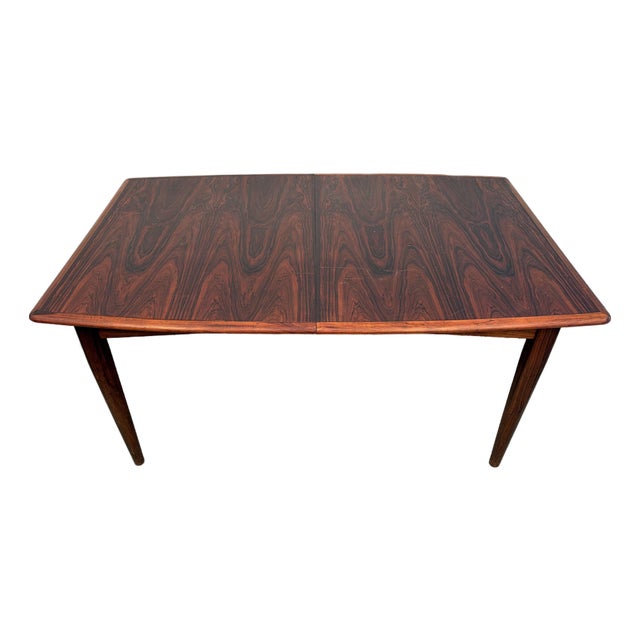 Mid-Century Modern Danish Rosewood Expanding Butterfly Leaf Dining Table For Sale