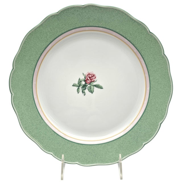 Contemporary Contemporary Wedgwood English Cottage Mist Dinner Plates, Pair For Sale - Image 3 of 9