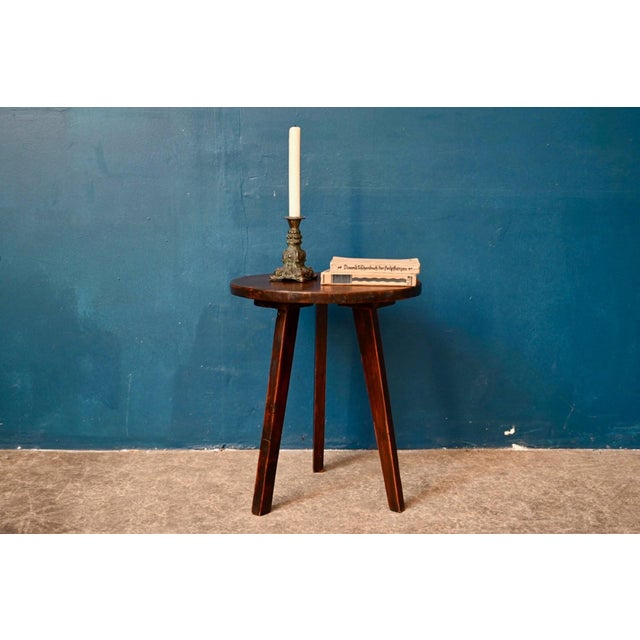 Brutalist Tripod Side Table in Wood, 1970s For Sale - Image 6 of 6