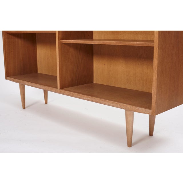 Oak Bookcase by Poul Hundevad for Hundevad & Co, Denmark, 1960s For Sale - Image 9 of 13