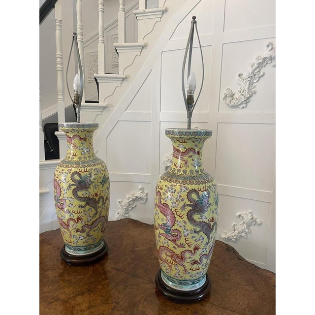 Large 19th Century Chinese Porcelain Vase Lamps, 1880s, Set of 2 For Sale - Image 6 of 18