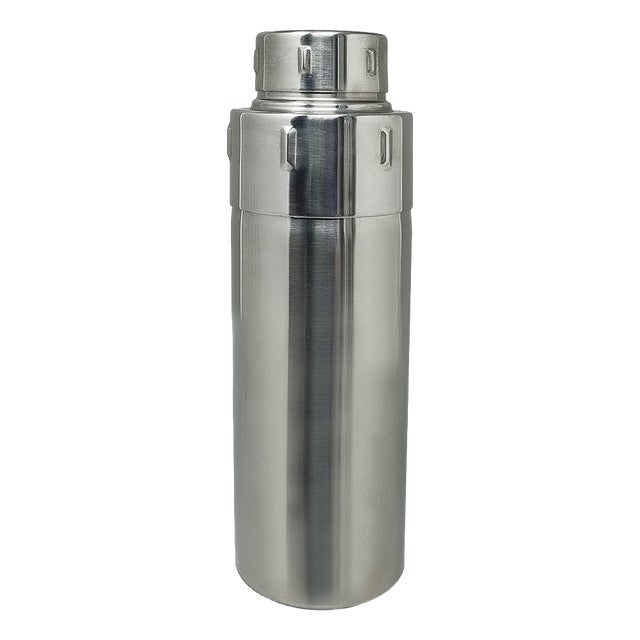 Mid-Century Modern Italian Cocktail Shaker by Gio Ponti for Fratelli Calderoni, 1970s For Sale