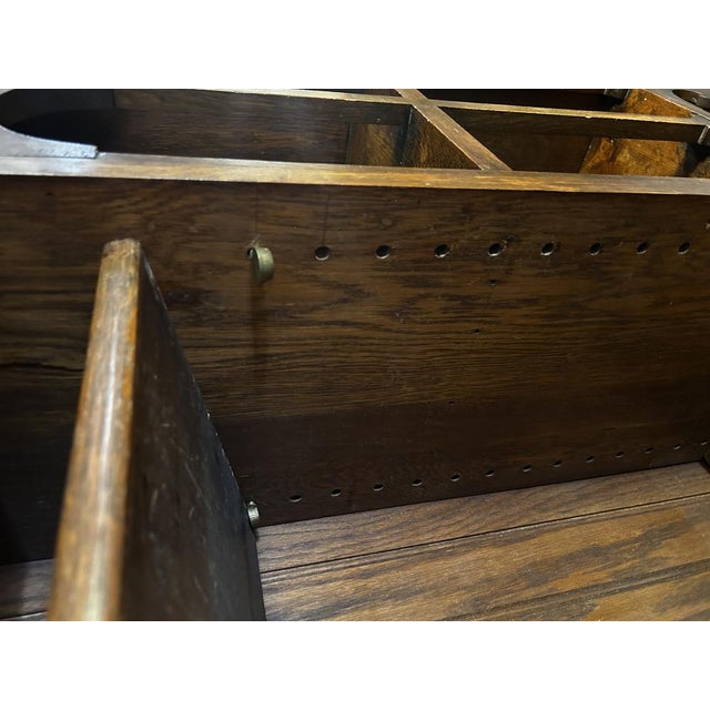 English Arts & Crafts Oak Bookcase by the Cover Motto, 1890s For Sale - Image 5 of 10