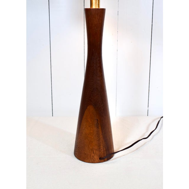 Wood Mid Century Modern Walnut Lamp After Phillip Lloyd Powell For Sale - Image 7 of 7