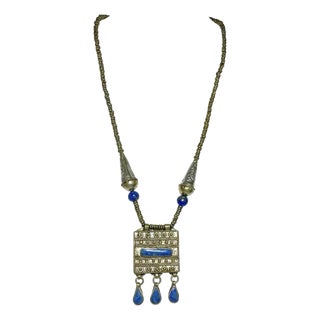 Early 20th Century Tibetan Silver Alloy & Lapis Lazuli Gau Amulet Box Necklace For Sale