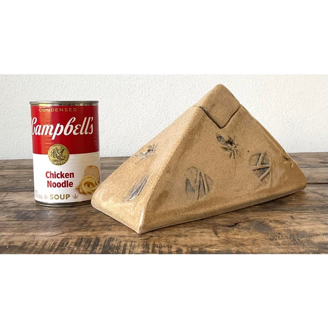 Late 20th Century Vintage Original Studio Pottery Palm Triangle Box For Sale - Image 5 of 12