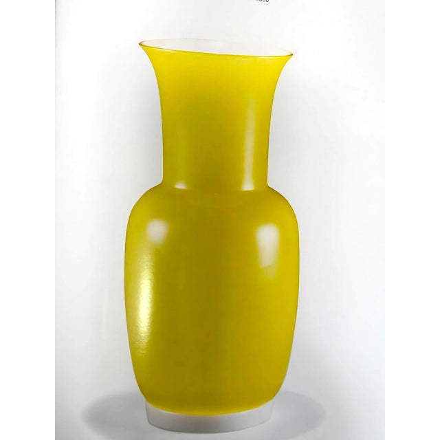 2005 Sotheby's Auction Catalog, "Vetri Di Murano. La Collezione Storica Pauly", Murano Glass, the Historic Pauly Collection, Venice, Italy For Sale In Miami - Image 6 of 16
