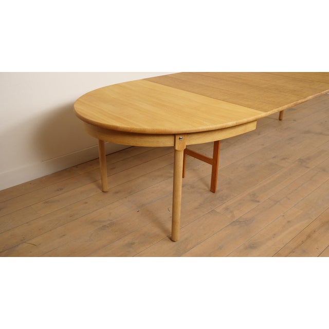 Vintage Oval Extendable Dining Table in Oak, 1960s For Sale - Image 15 of 18