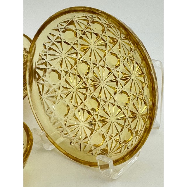1920s Amber Glass Butter Pats – Eapg Daisy & Buttons – 5 Pc Early 1900s Pressed Glass For Sale - Image 5 of 6