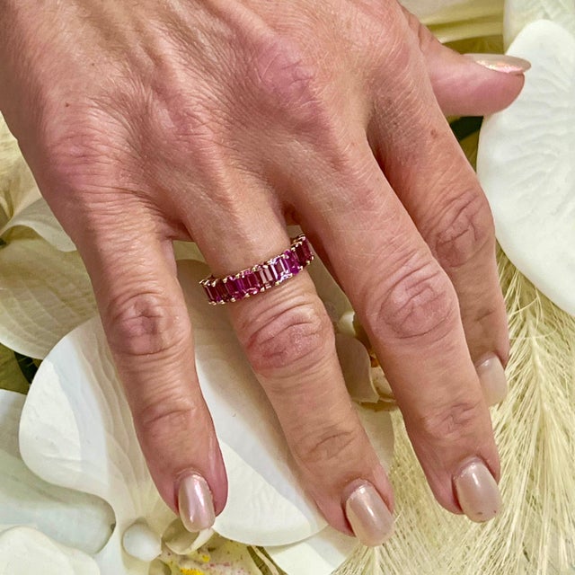 Natural Multi-Shade Sapphire Ring 14k Rose Gold 4.20 TCW Certified, Size 6.5 For Sale In New York - Image 6 of 13