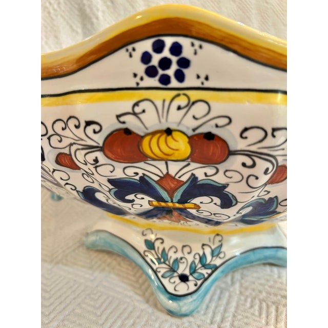 Deruta Vintage Fratelli Mari Deruta Majolica Compote or Centerpiece Fruit Bowl For Sale - Image 4 of 8