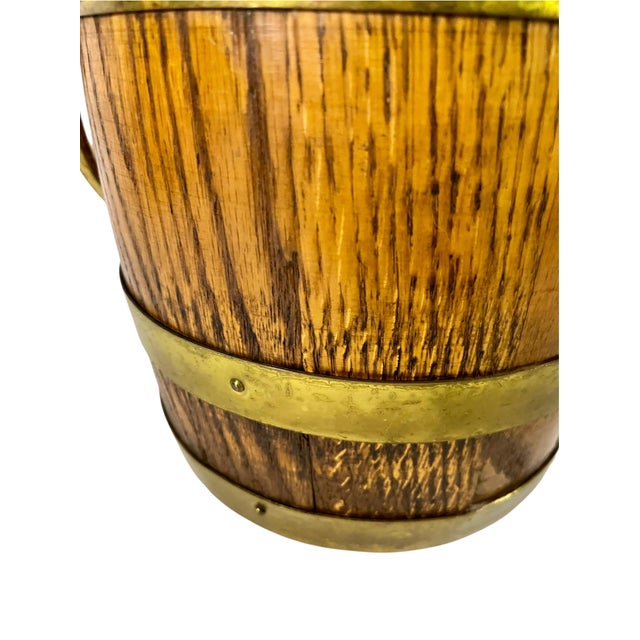 Brown Vintage English-Style Wood & Brass Ice Bucket, Mid-Century For Sale - Image 8 of 15