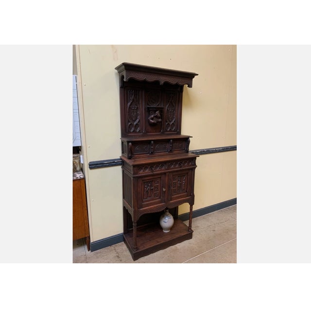 Age: circa 1880 Wood type: solid oak Condition: very good, meticulously maintained, and ready-to-use original condition...