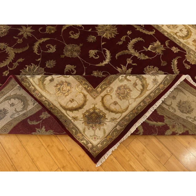 Ivory 1990s Agra Style Floral Wool & Silk Rug in Burgundy and Ivory – 9x12 For Sale - Image 8 of 10