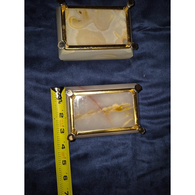 Alabaster or Onyx Stone Dishes Fd For Sale - Image 4 of 4