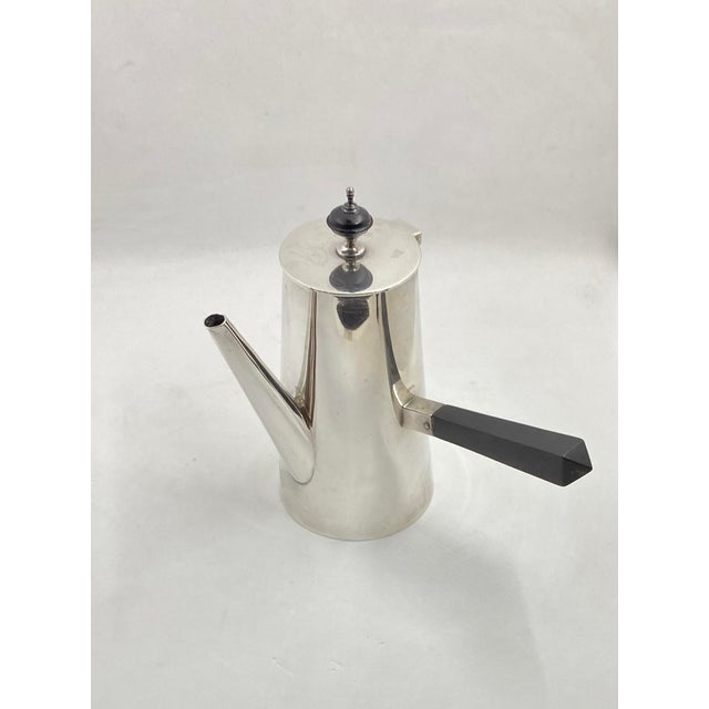 Early 20th Century Jay, Richard Attenborough Sterling Silver Chocolate or Espresso Coffee Pot For Sale - Image 4 of 9