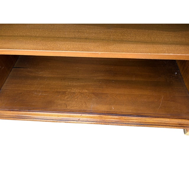 1960s Karges Burled Walnut Louis XVI French Regency Breakfront Bookcase Cabinet For Sale - Image 15 of 18