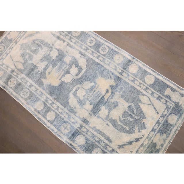 Early 20th Century Soft Blue Chinese Pictorial Rug rug no.j4767 For Sale In New York - Image 6 of 7