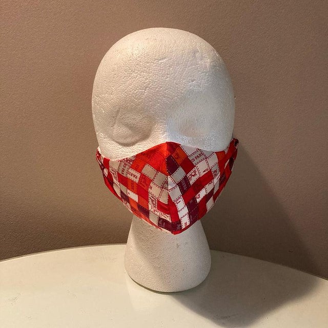 2000 - 2009 Hermes Bolduc Au Carre Silk Scarf Face Mask in Dark Red For Sale - Image 5 of 9