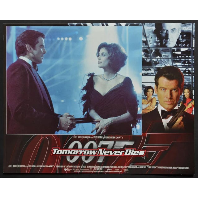 Original UK Lobby Card of Roger Spottiswoode´s movie ''James Bond 007 - Tomorrow never dies'', UK 1997. Actors: Pierce...