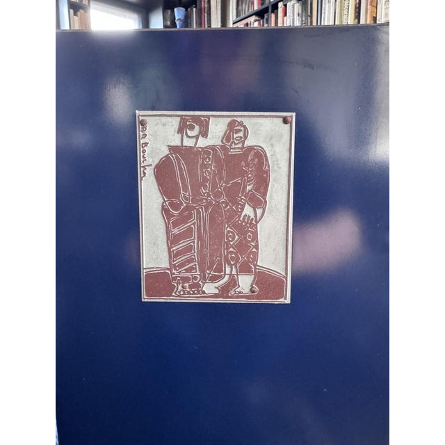 For obvious reasons of secure shipping, the lampshade is for display purposes only and is not included in the sale. This...