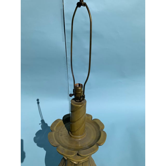 1960s Plaster Gold “Lotus Flower Shaped” Table Lamp With Silk Drum Shade For Sale - Image 10 of 10