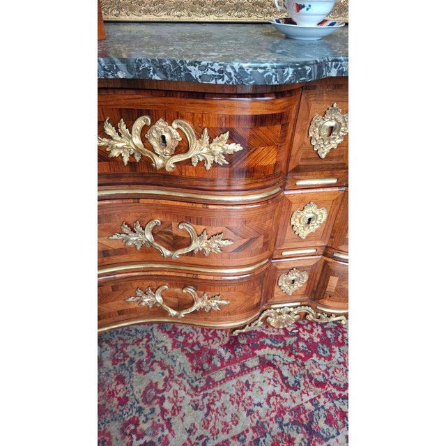 Antique Louis XV Chest of Drawers, 1790 For Sale - Image 6 of 13
