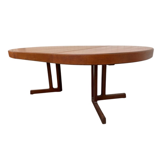 Mid-Century Danish Modern Round / Oval Teak Dining Table For Sale - Image 10 of 12