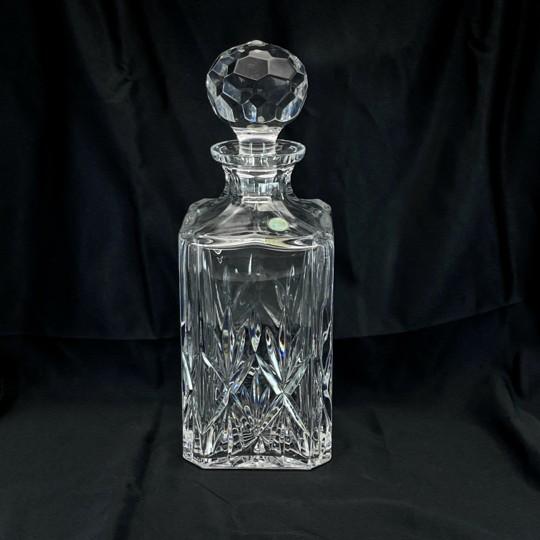 Tiffany & Co. "Sybil" Square Crystal Decanter With Faceted Stopper (Vintage 1980s/90s Signed, With Original Label) For Sale In Philadelphia - Image 6 of 18