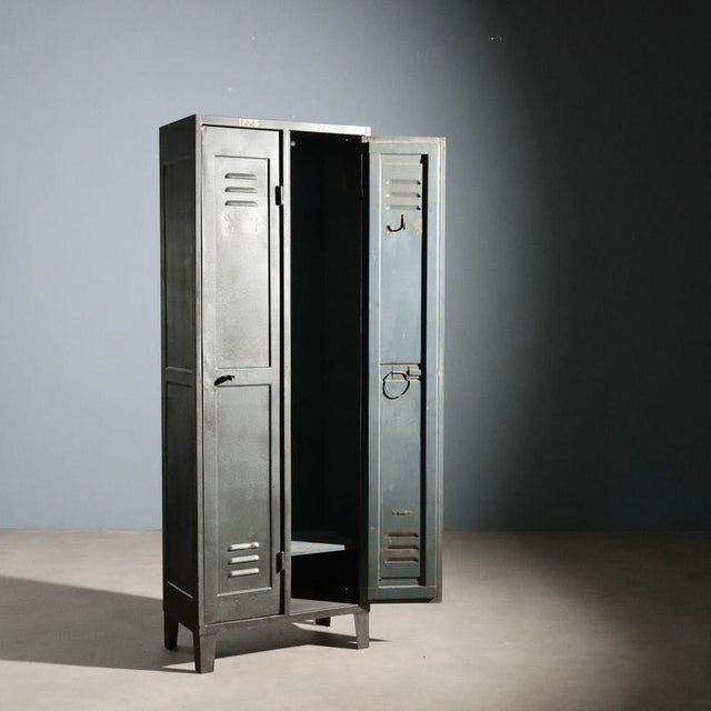 Mid-Century Industrial Wardrobe, 1960s For Sale - Image 6 of 11