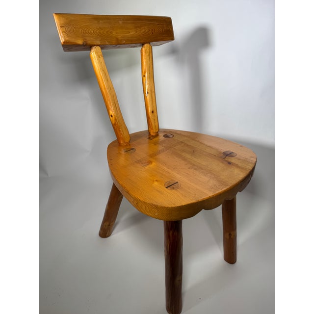Handcrafted German Folk Pine Chair With Scalloped Seat, Mid-20th Century For Sale - Image 10 of 12