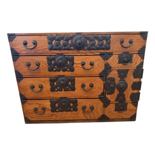 Late 19th Century Japanese Tansu Chest - Large High-Grade Keyaki Wood - Meiji Period For Sale