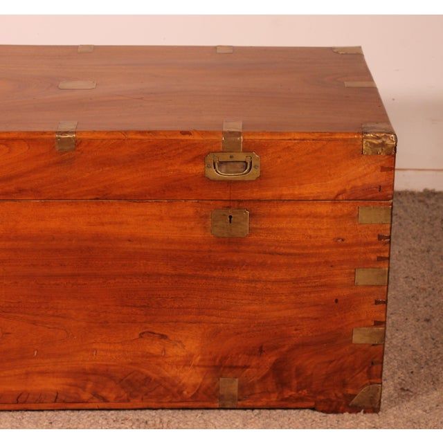 Superb 19th-century camphor wood nautical chest with its double locks and matching camphor wood top. Double-lock chests...